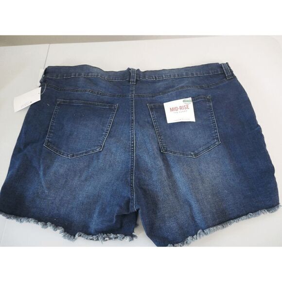 Celebrity Pink Womens Plus The Sugar Mid Rise Frayed Hem Denim Shorts 24 - Picture 3 of 8